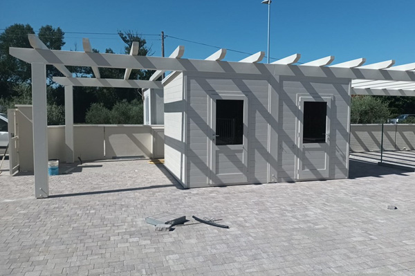 Barsotti Legnami vendita strutture lamellari, perlinato, tettoie, verande, gazebo, decking, parquet, pergole tecniche, casette in legno